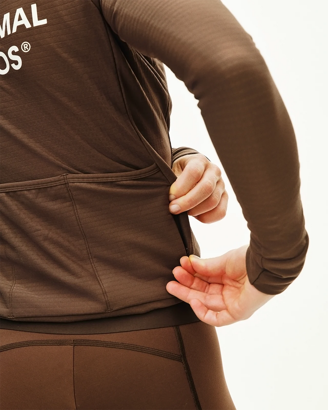 Pas Normal Studios | Women's Essential Long Sleeve Jersey | MAGNET