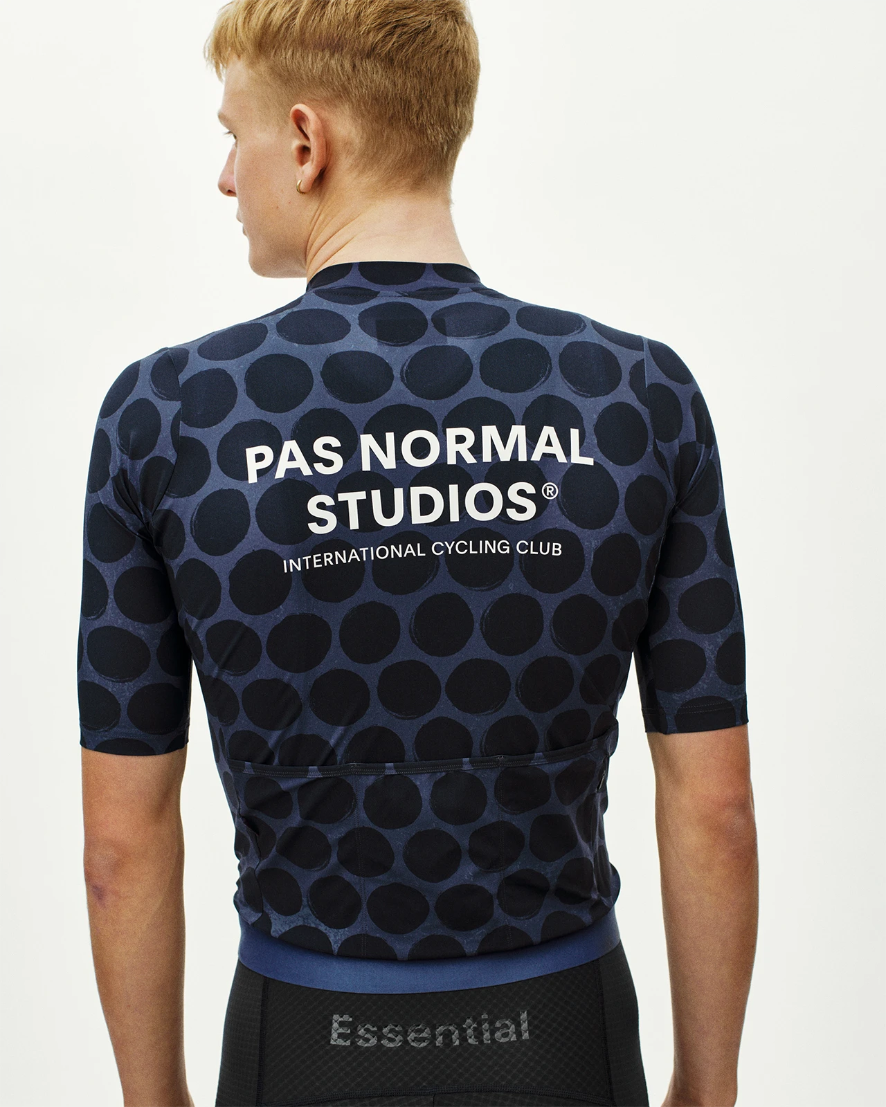 Pas Normal Studios | Men's Essential Jersey | MAGNET Pas Normal Studios | Men's Essential Jersey | MAGNET