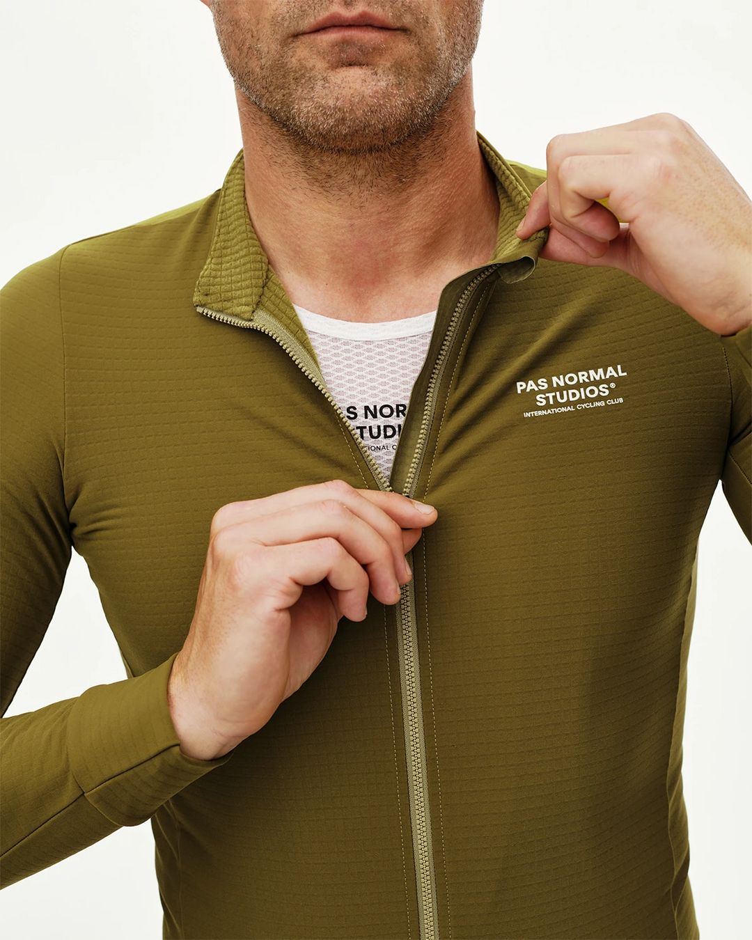 Pas Normal Studios | Men's Essential Long Sleeve Jersey | MAGNET