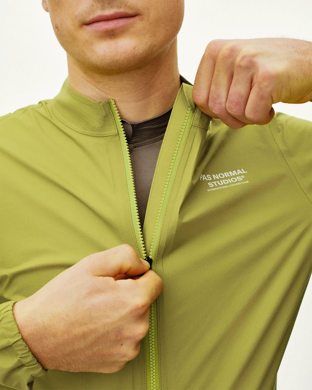 Pas Normal Studios | Men's Mechanism Pertex Rain Jacket | MAGNET