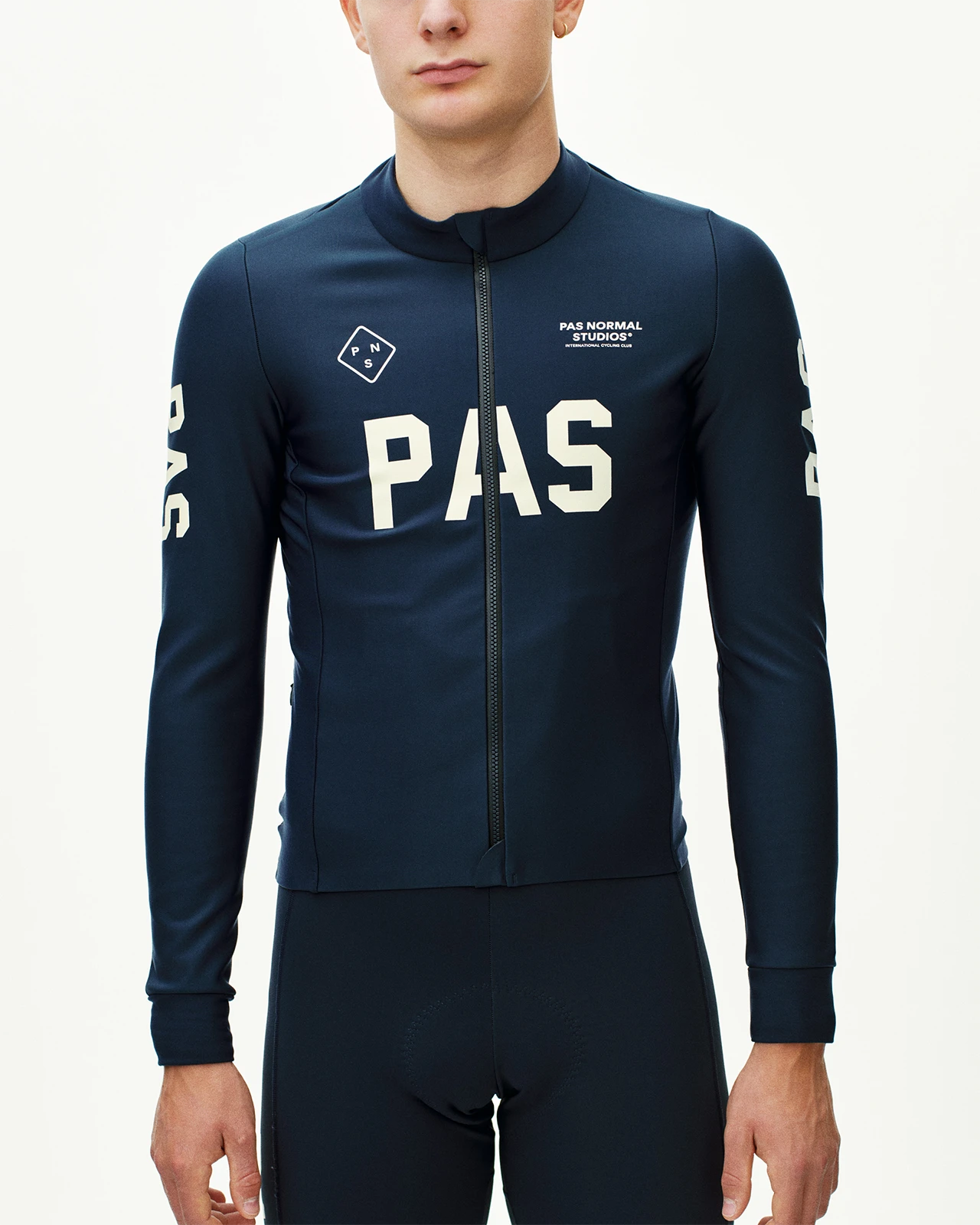 PAS_AW25__20496_d605cae6-d6bb- PAS_AW25__20496_d605cae6-d6bb-