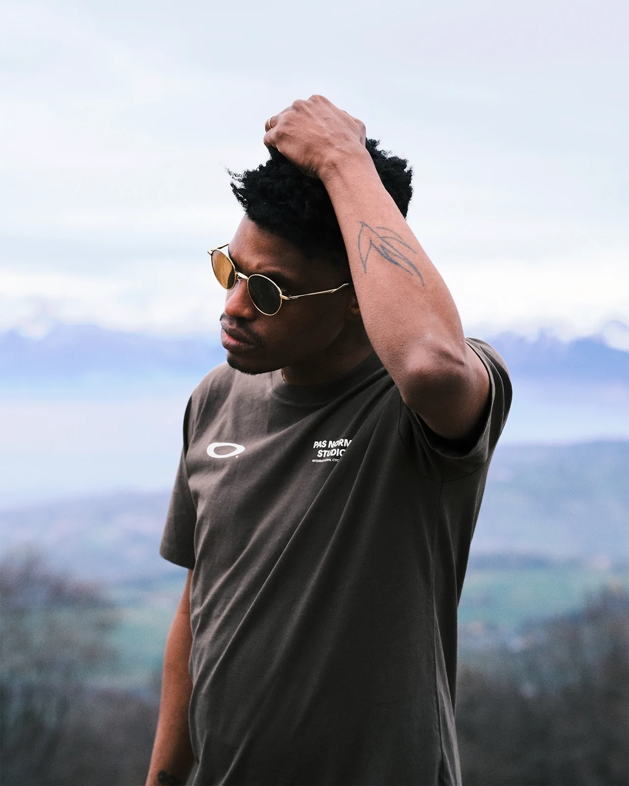 Pas Normal Studios | Oakley Off-Race T-Shirt | MAGNET Pas Normal Studios | Oakley Off-Race T-Shirt | MAGNET