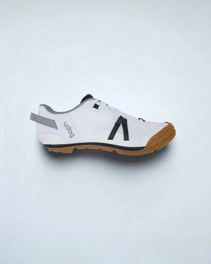 UDOG | Distanza CARBON | MAGNET
