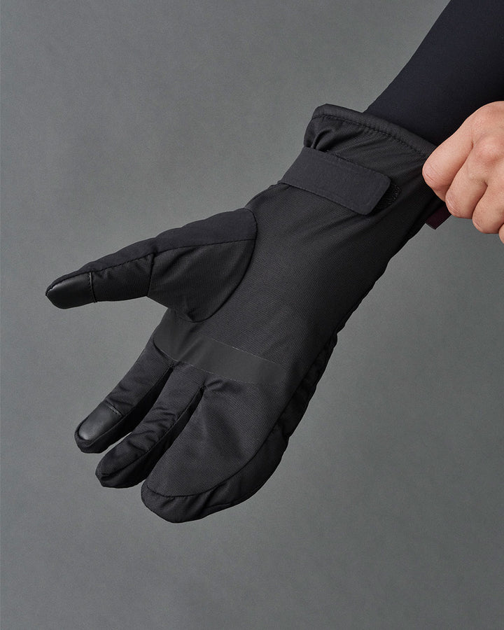 Logo Deep Winter Lobster GlovesサイズS Pas Normal Studios | Logo Deep Winter Lobster Gloves | MAGNET